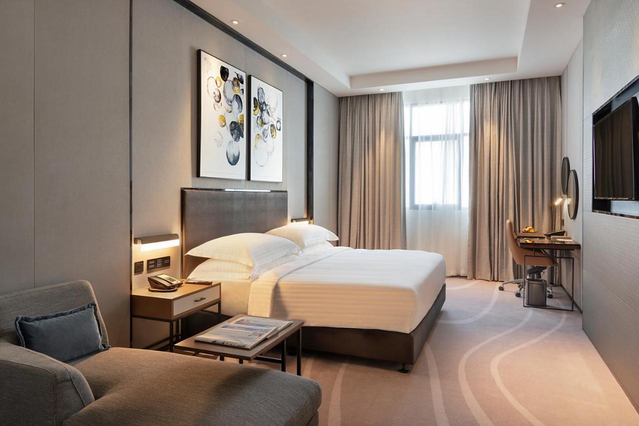 Asiana Grand Hotel Dubai Bagian luar foto Deluxe Room